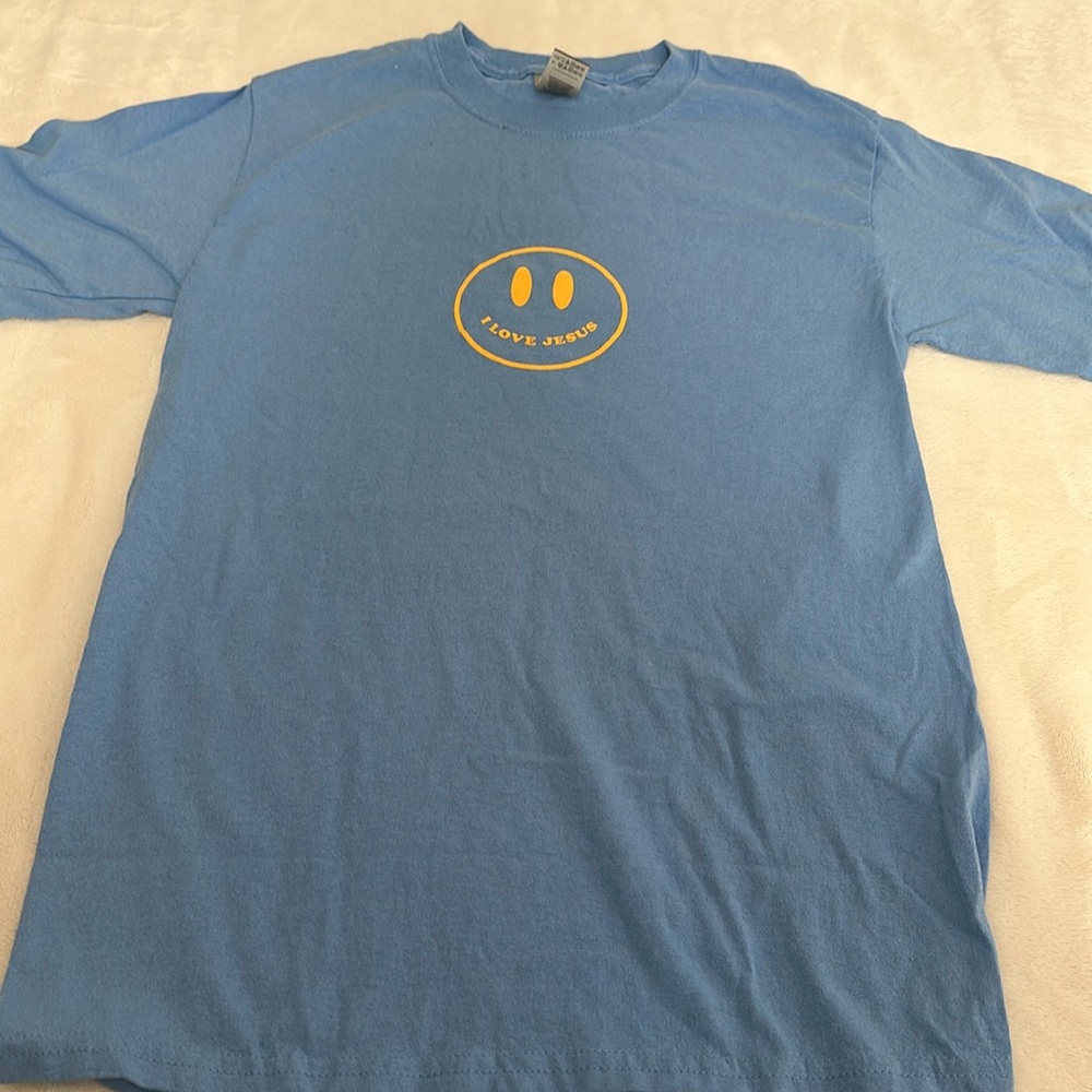 Blue long sleeve shirt